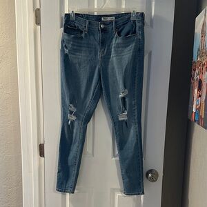 Levi's Ripped Skinny Jeans - Blue